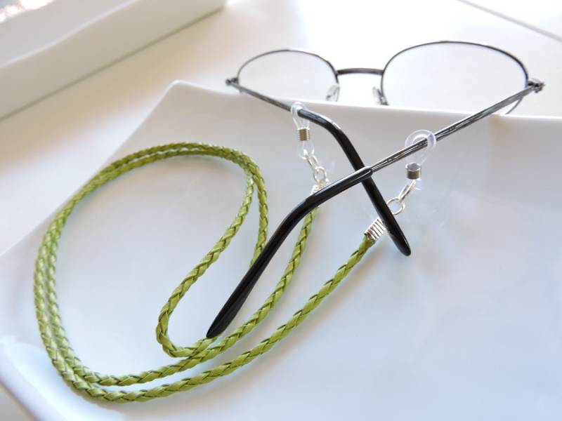 Geflochtenes Leder Grün Brillen Kette - Lesung Glassess Inhaber Sonnenbrillenhalter Brillenhalter von EyeglassLanyards