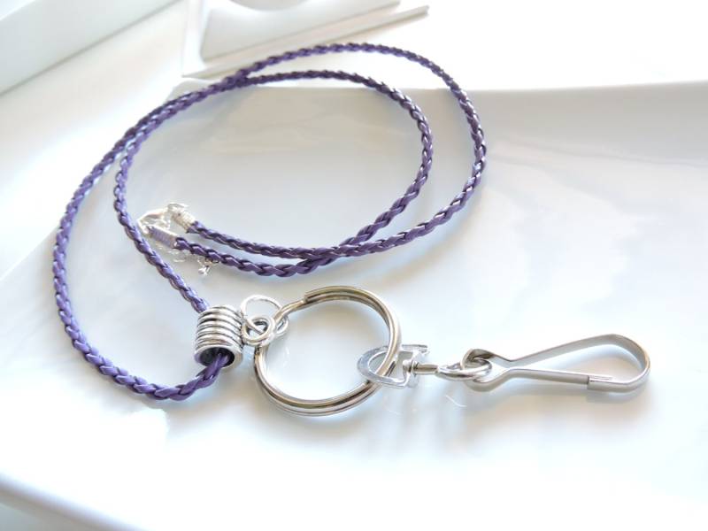 Geflochtenes Leder Lila Abzeichen Clip Halter Lanyard, Id Arbeit Ausweishalter, Geflochtenes Foto von EyeglassLanyards