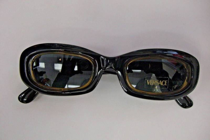 Neu Mit Etikett Original Seltene Gianni Versace Sonnenbrille Made in Italy Mod. 311 Braun Neu Mit Etikett Original Seltene Gianni Versace Sonnenbrille Made in Italy Mod. 311 Braun von EyewearMart