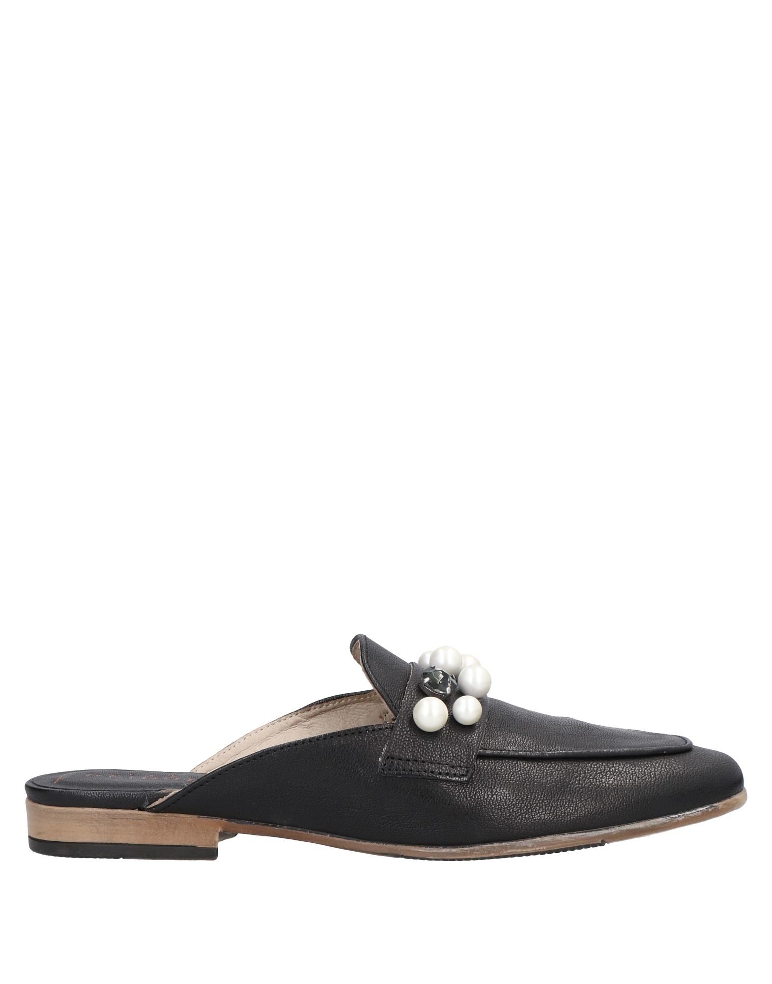 FABBRICA DEI COLLI Mules & Clogs Damen Schwarz FABBRICA DEI COLLI Mules & Clogs Damen Schwarz von FABBRICA DEI COLLI