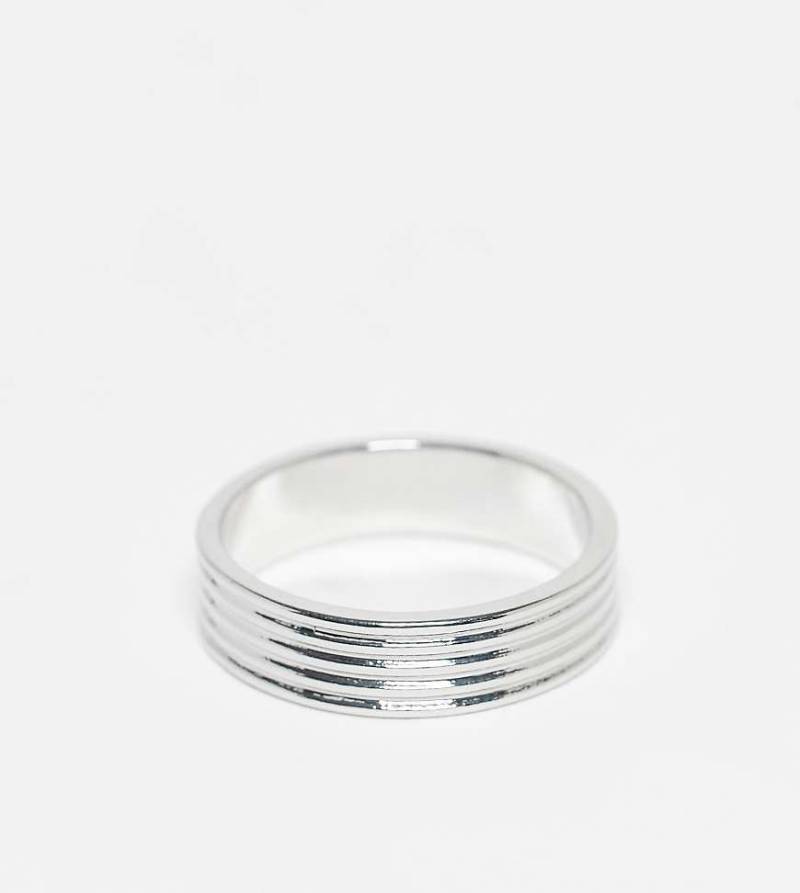 Faded Future - Silberfarbener Bandring mit geriffeltem Design von FADED FUTURE