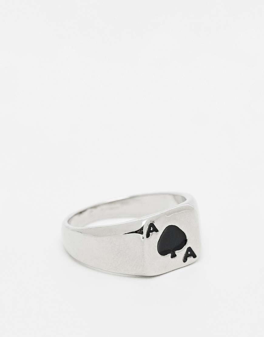 Faded Future - Silberfarbener Ring mit Pik-Ass-Motiv Faded Future - Silberfarbener Ring mit Pik-Ass-Motiv von FADED FUTURE