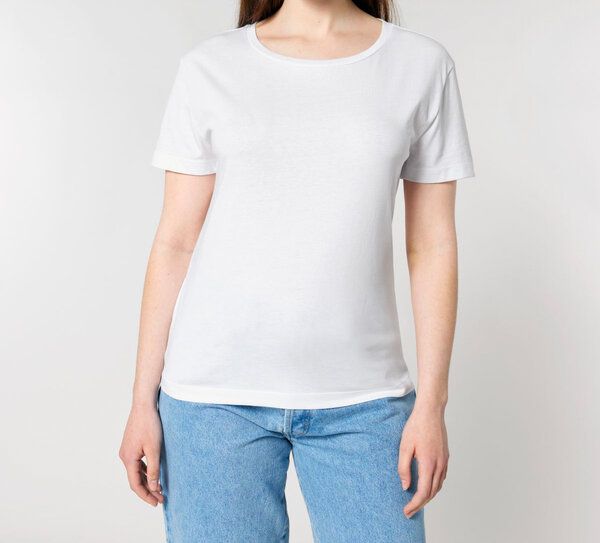 FAIRTICKEN BASICS Damen Basic Rundhals T-Shirt aus 100% Bio-Baumwolle von FAIRTICKEN BASICS