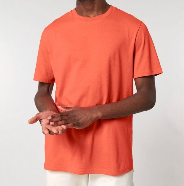 FAIRTICKEN BASICS Unisex Basic T-Shirt aus 100% Bio-Baumwolle von FAIRTICKEN BASICS