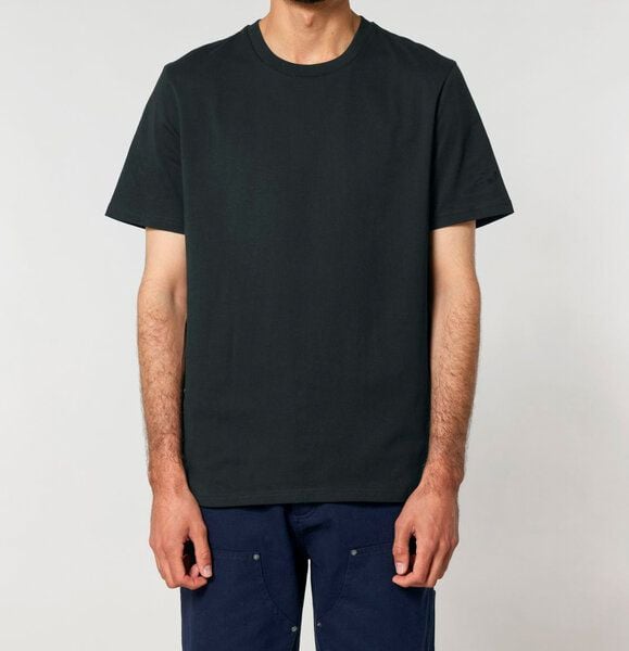 FAIRTICKEN BASICS Unisex Basic T-Shirt aus 100% Bio-Baumwolle von FAIRTICKEN BASICS