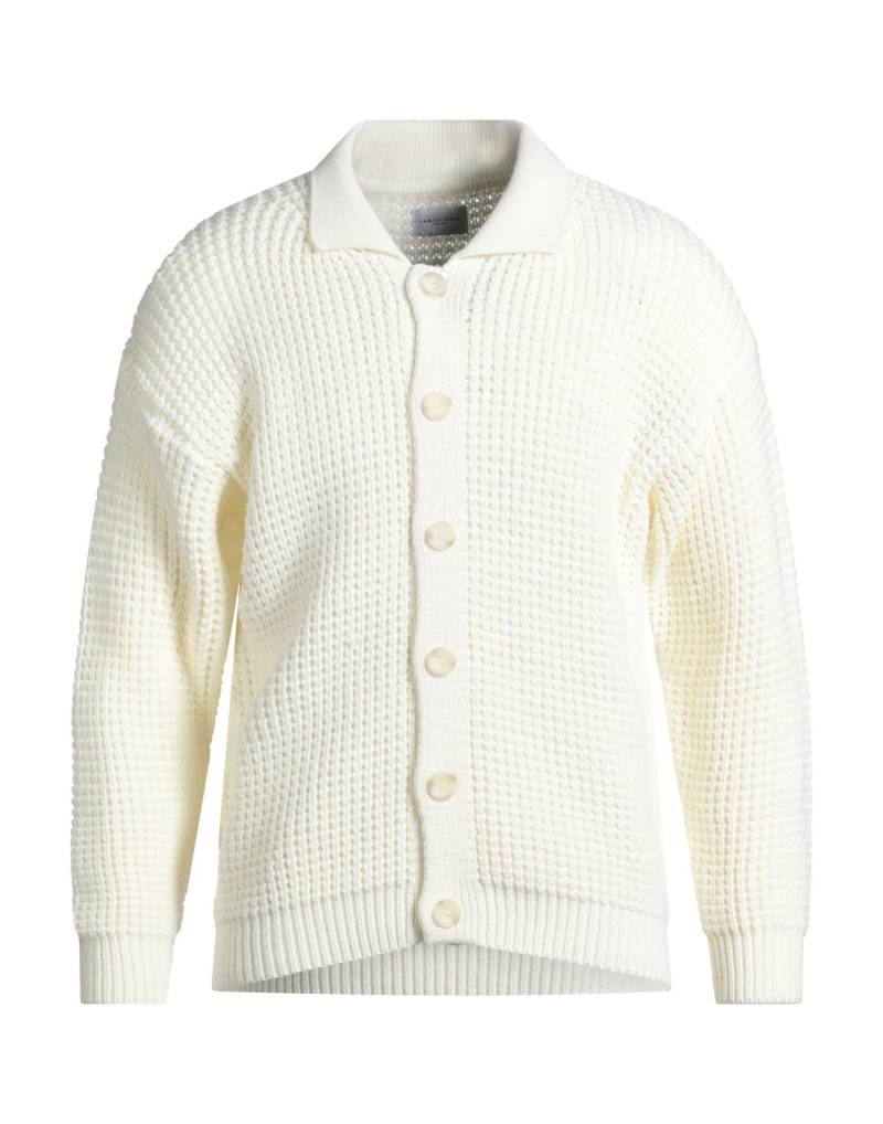 FAMILY FIRST  Milano Strickjacke Herren Elfenbein von FAMILY FIRST  Milano