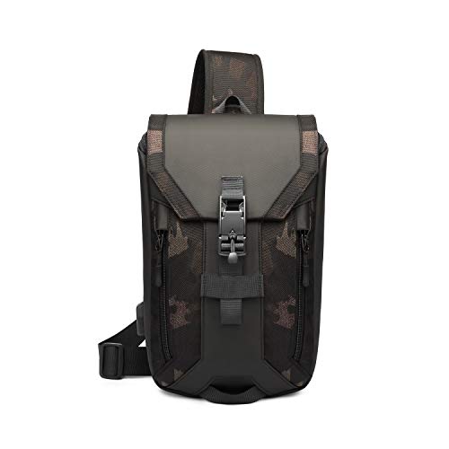 FANDARE Anti-Theft Brusttasche Sling Bag mit USB Schultertasche Herren Grosse Kapazität Crossover Bag Umhängetasche für Schule Outdoorsport Wandern Radfahren Bergsteigen Reisen Polyester Camo von FANDARE