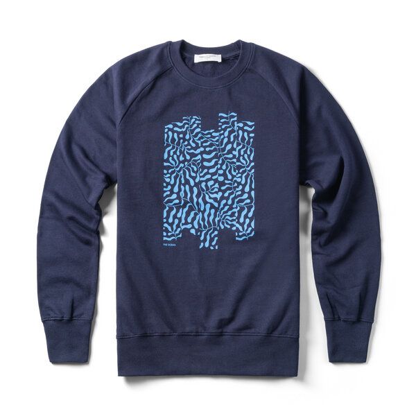 FANTASTIC REALITY STUDIOS THE OCEAN NAVY RAGLAN SWEATSHIRT - Bio-Baumwolle, Unisex von FANTASTIC REALITY STUDIOS