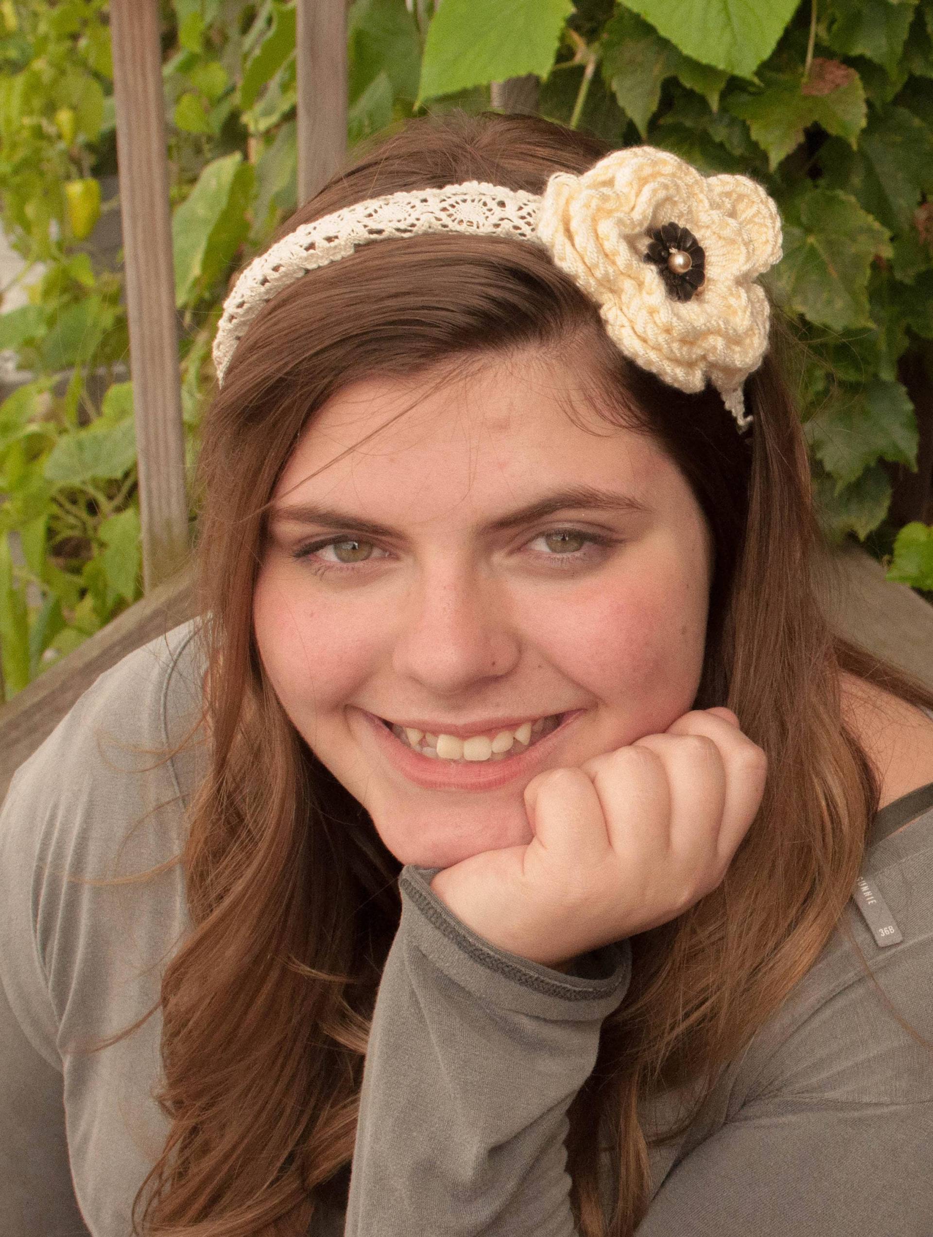 Gehäkeltes Blumen Haarband Gehäkeltes Blumen Haarband von FASHDesign