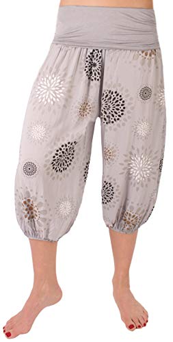 Fashion You Want Damen Kurze Sommerhose Capri Hose 7/8 Pumphose Haremshose Größe 34/36 bis Größe 48/50 verfügbar mit Blumenmuster Flower Leichte Haremshose (PB hellgrau, 48/50) von FASHION YOU WANT.DE