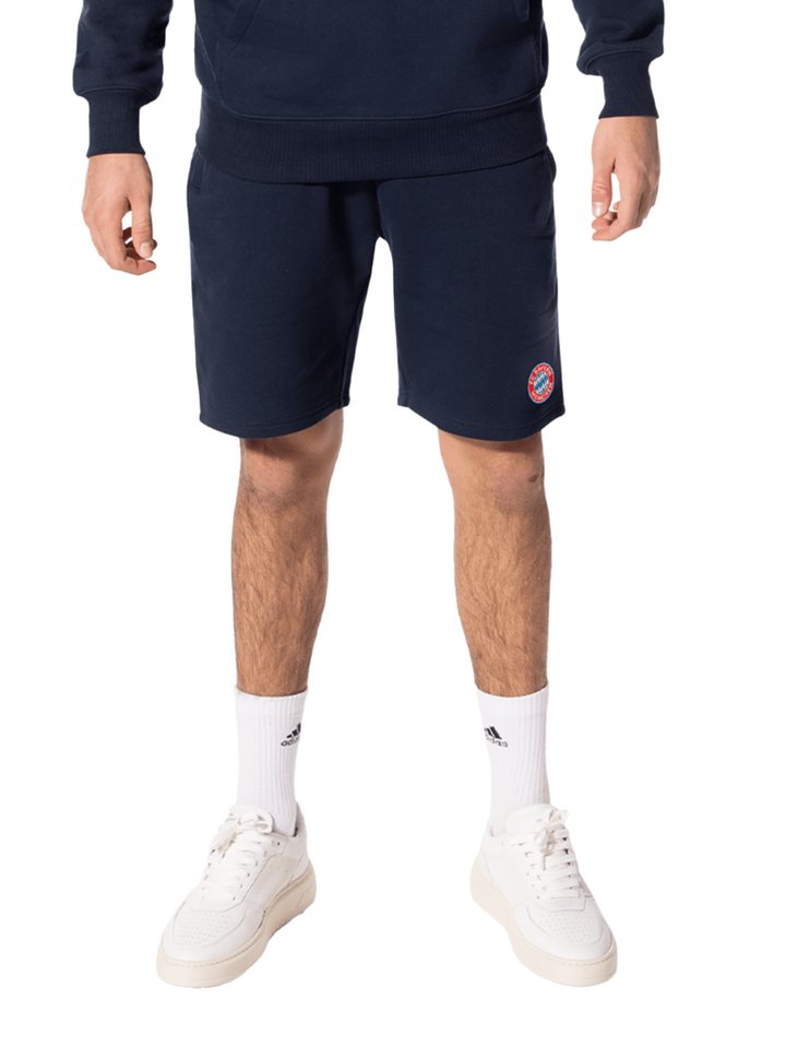 FC Bayern München Sweatshorts FC Bayern München I Sweatshort Essential I Herren I Navy FC Bayern München Sweatshorts FC Bayern München I Sweatshort Essential I Herren I Navy von FC Bayern München
