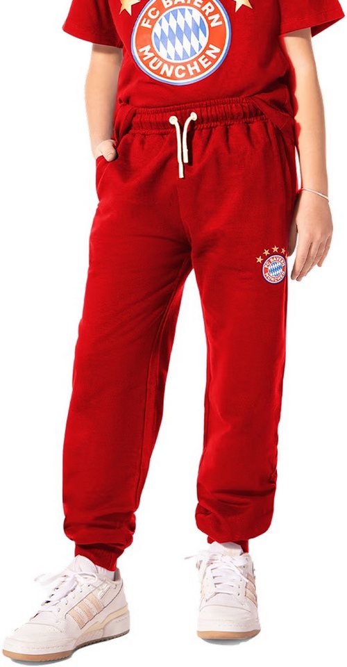 FC Bayern München Trainingshose Sweatpant Essential von FC Bayern München