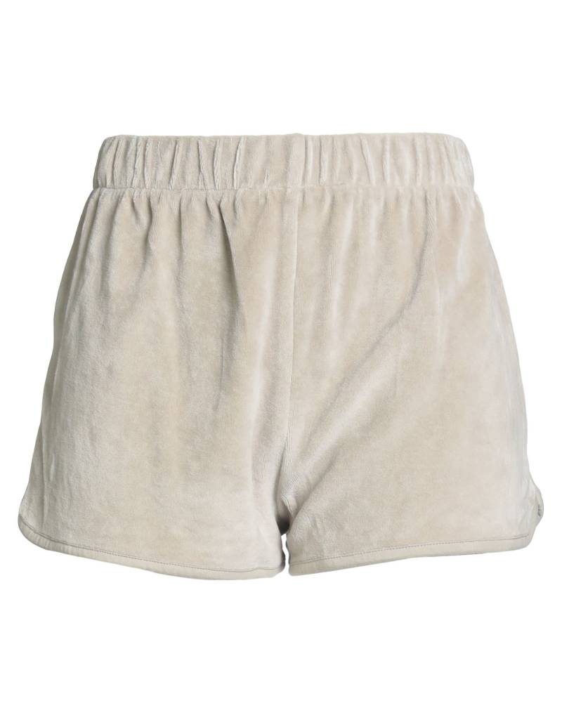 FEAR OF GOD ESSENTIALS Shorts & Bermudashorts Damen Khaki von FEAR OF GOD ESSENTIALS