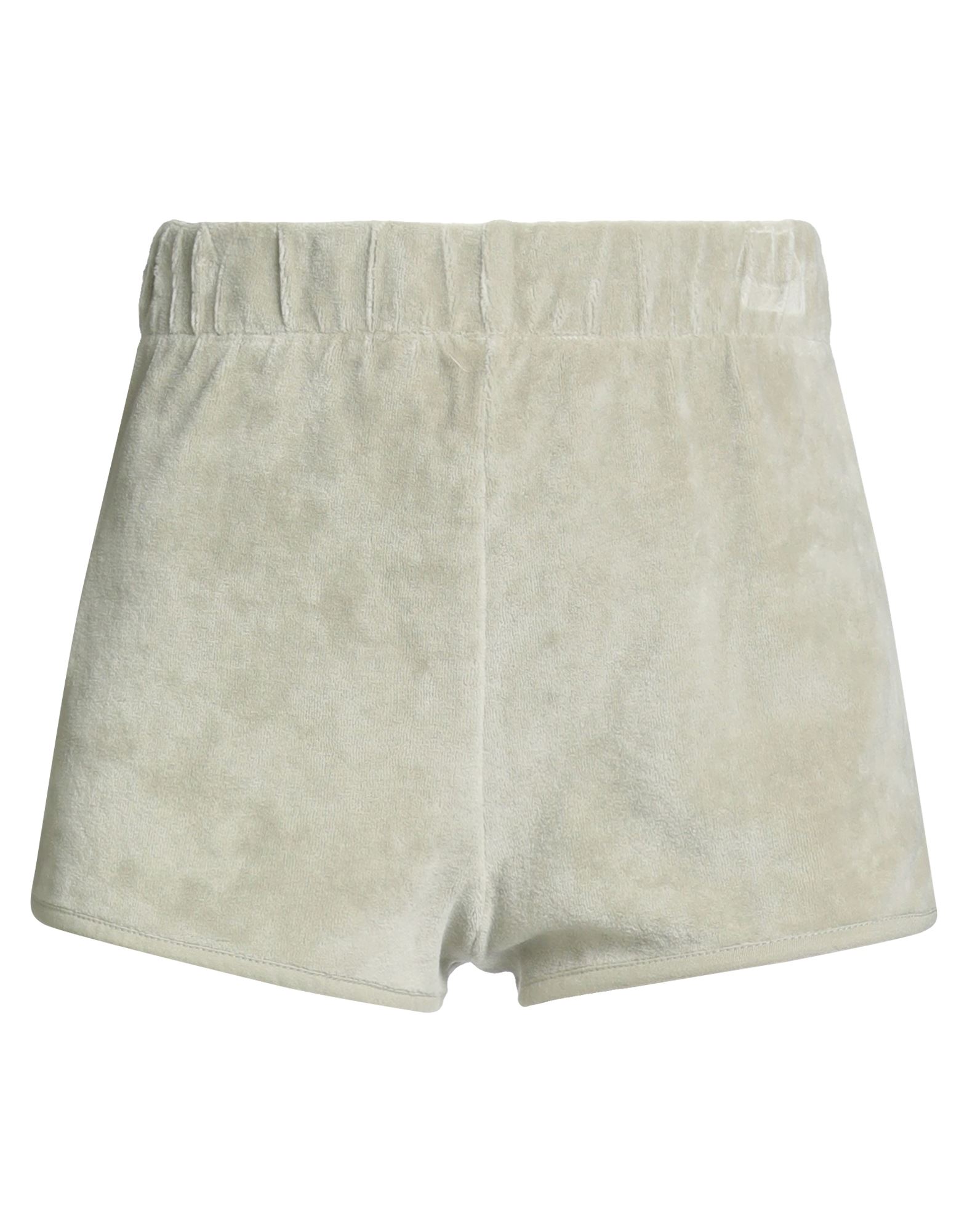 FEAR OF GOD ESSENTIALS Shorts & Bermudashorts Damen Salbeigrün von FEAR OF GOD ESSENTIALS