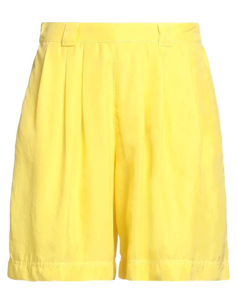 FEDELI Shorts & Bermudashorts Damen Gelb von FEDELI