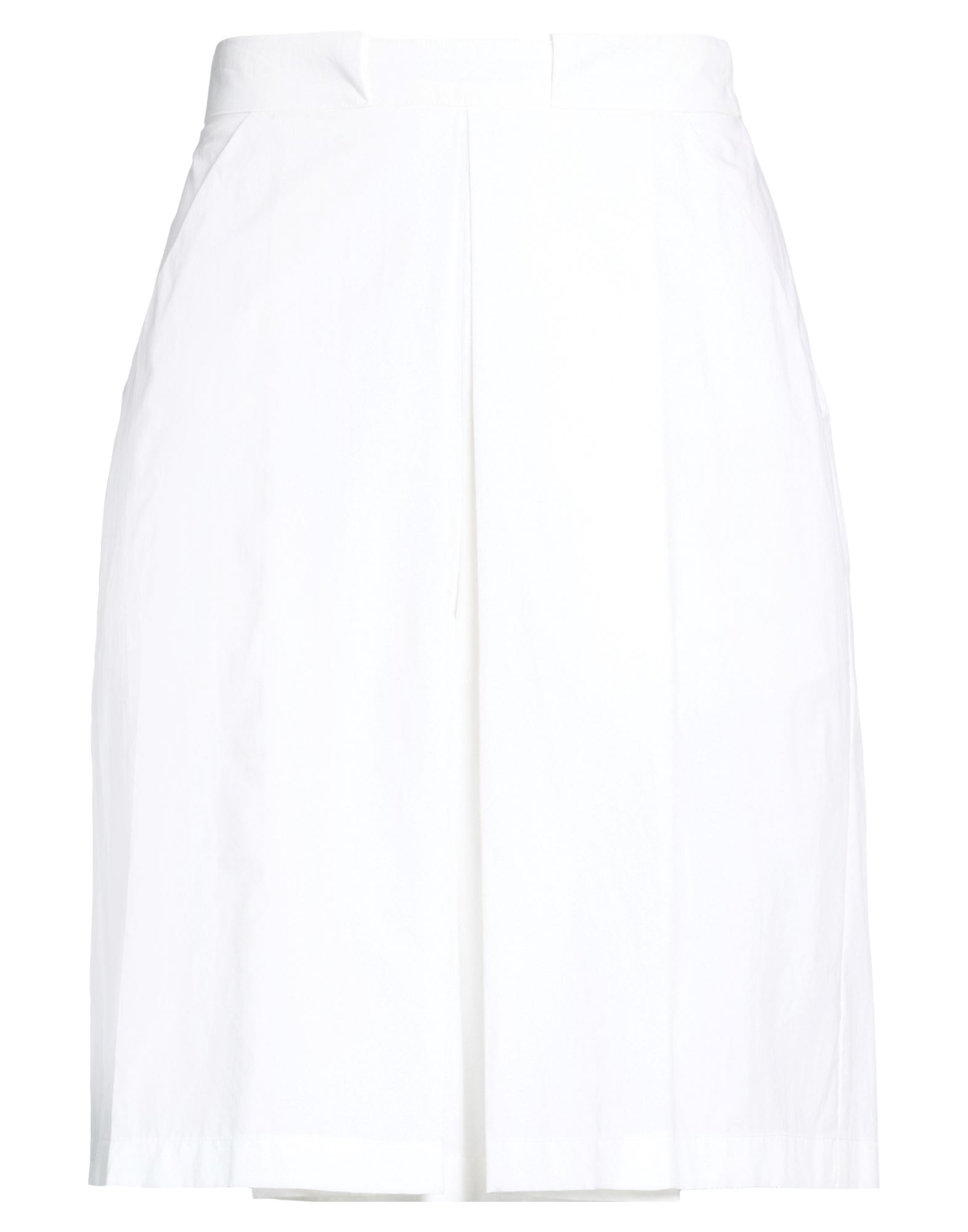 FEDELI Shorts & Bermudashorts Damen Weiß von FEDELI