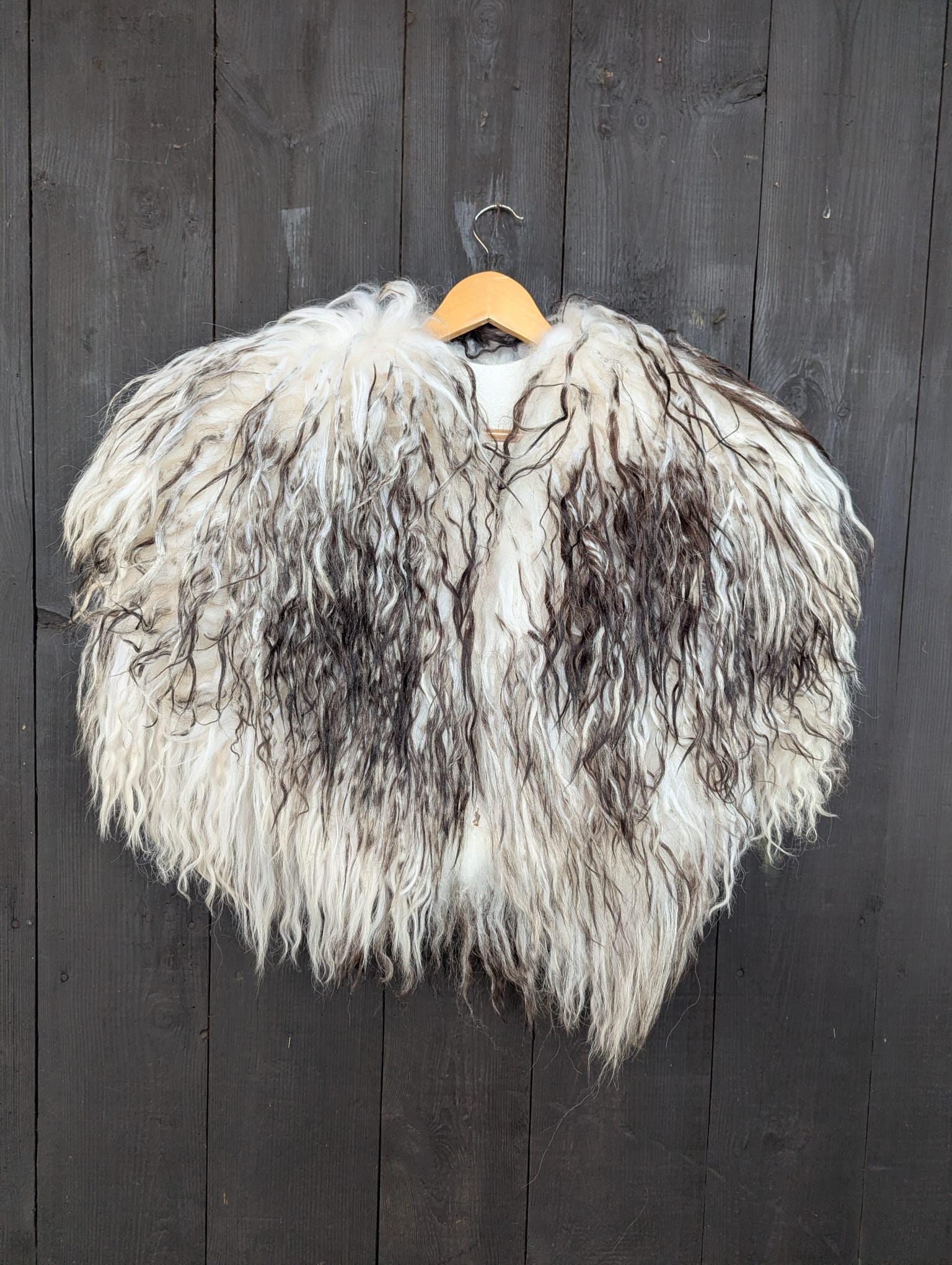 Fellumhang - Fell Für Wikinger Viking Krieger Bekleidung Mit Vikings Got Einzelstück 958 von FELLFORFASHION