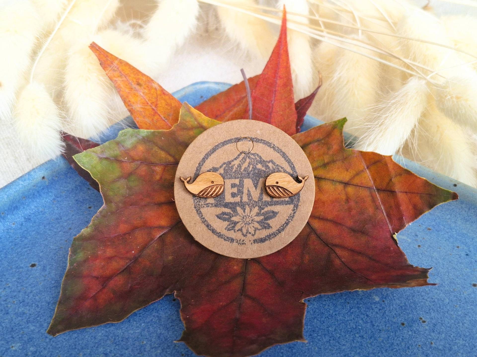 Holzohrstecker Wal Ohrstecker Aus Echtholz Handgemachter Schmuck Geschenk Für Sie Holzohrringe Ohrringe Holz Feme Laserstudio von FEMELaserstudio