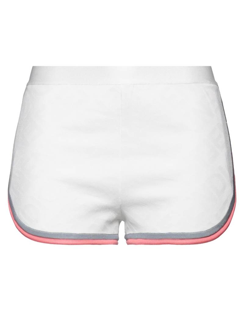 FENDI Shorts & Bermudashorts Damen Elfenbein von FENDI