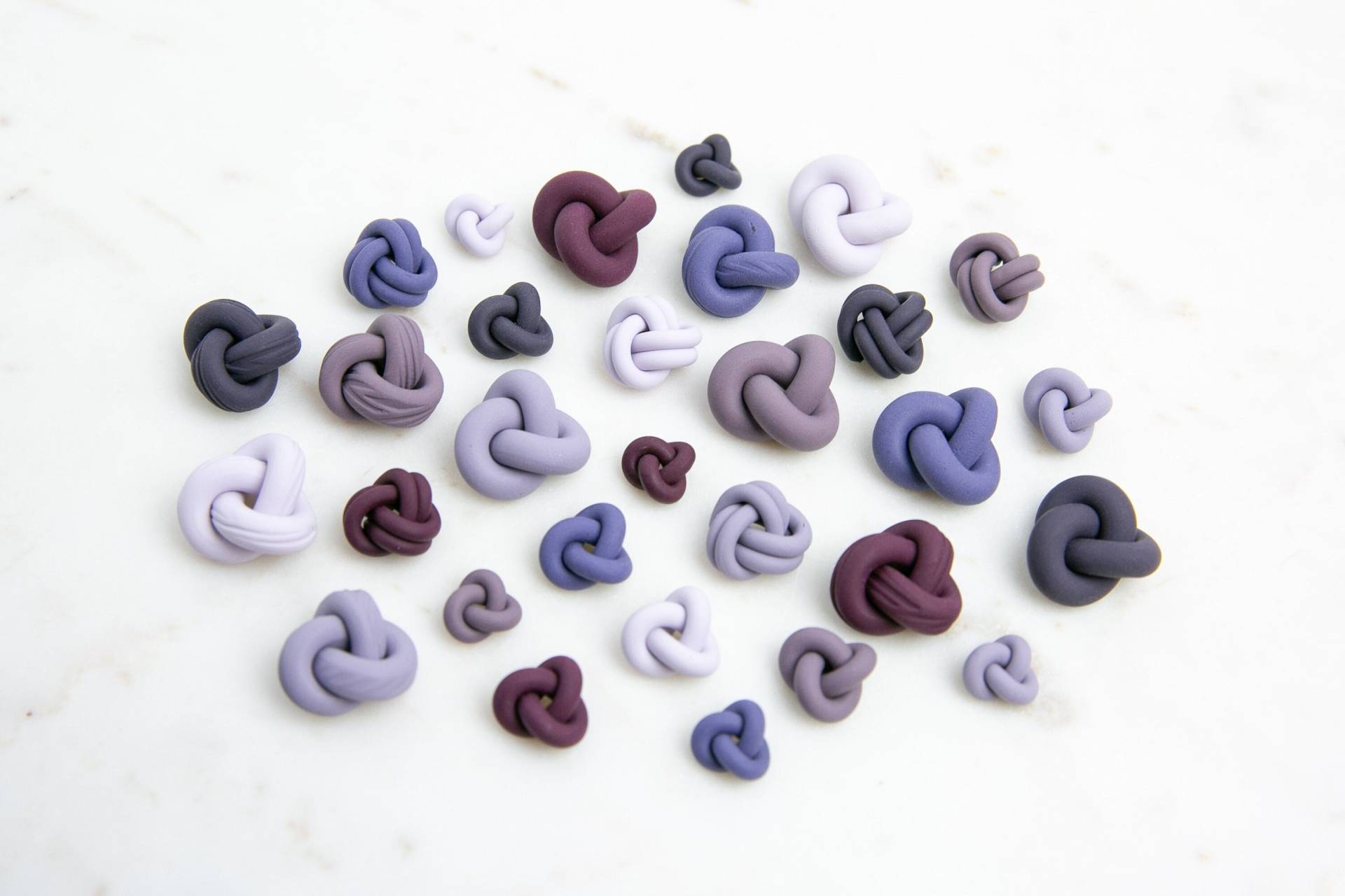 Knot Studs Lila Knot Studs Lila von FERNANDVINEHANDMADE