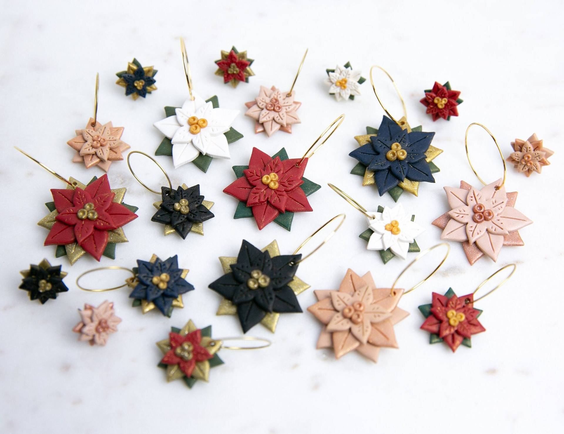 Poinsettia Kollektion Creolen Und Ohrstecker von FERNANDVINEHANDMADE