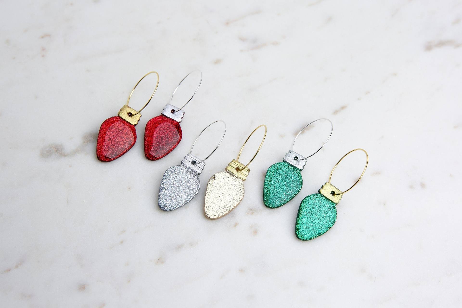 Urlaub | Glühbirne Creolen von FERNANDVINEHANDMADE