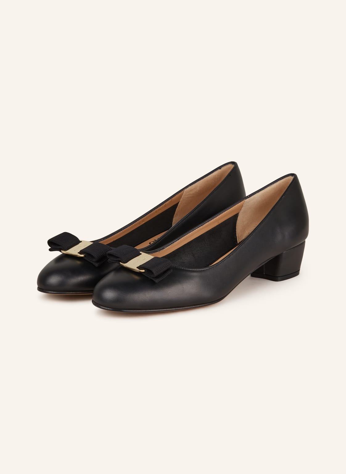 Ferragamo Pumps Vara schwarz von FERRAGAMO