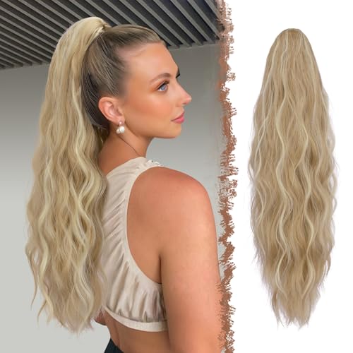 FESHFEN Gewellt Pferdeschwanz Haarteil mit Klammer, Cruly Lang Zopf Extensions Claw Clip in Wavy Ponytail Extension Synthetik Haarverlängerung für Damen 63cm Dreckiges Blond von FESHFEN