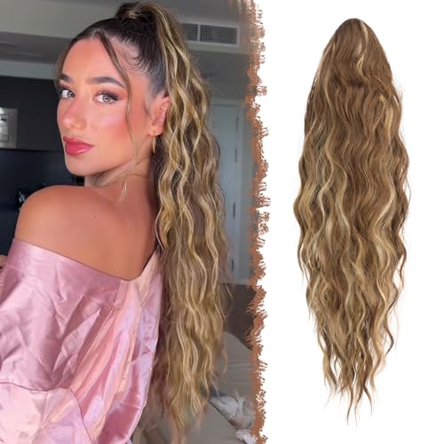 FESHFEN Lange Zopf Pferdeschwanz Haarextension mit kordelzug Lang Wellig Lockig Hellbraun und Blond Synthetik Haarverlängerung Natürliches Clip in Haarteil Ponytail Kunsthaar Haarzopf für Damen 65cm von FESHFEN