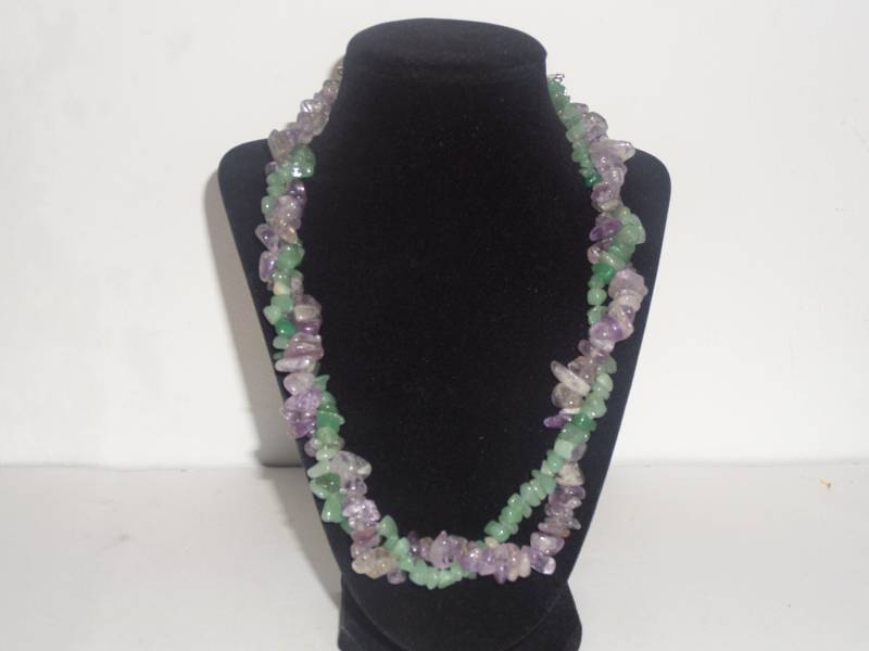 Grüne Aventurin Und Amythyst Edelstein Chip Perle Halskette von FEVERGRASSBEADS
