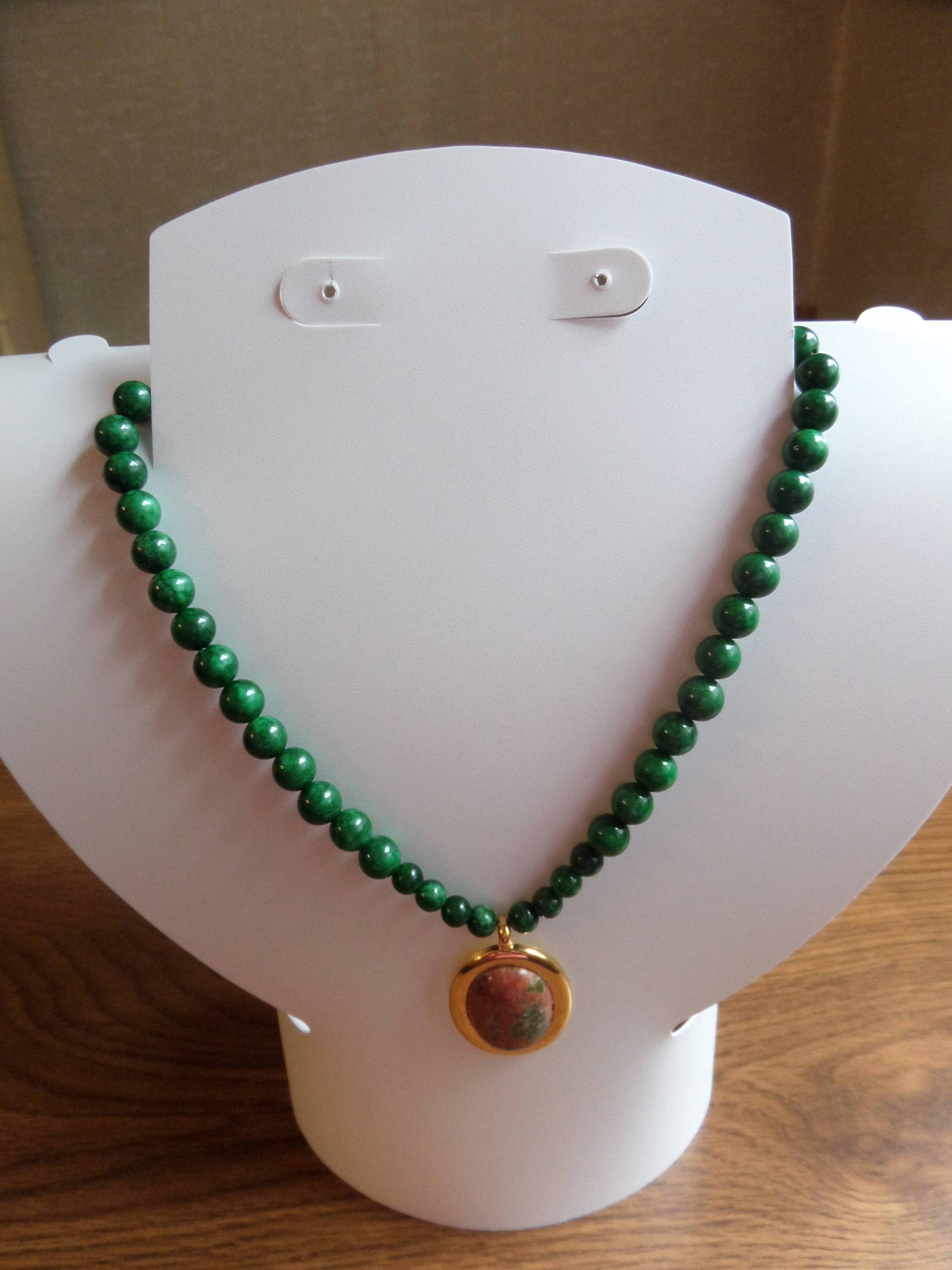 Grüner Jaspis Und Unakite Während Grüner Jaspis Und Unakite Während von FEVERGRASSBEADS
