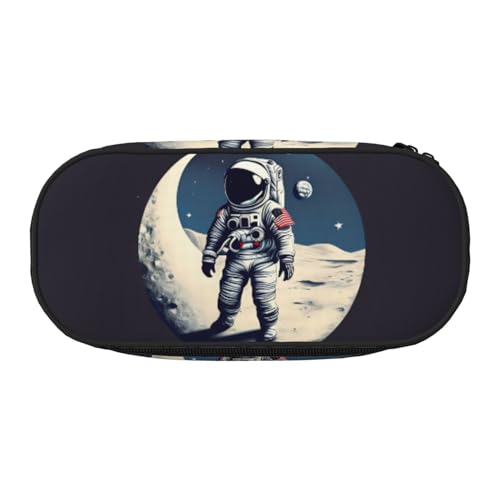 FFCVZAA Modisches Federmäppchen mit Astronautenmotiv auf dem Mond, Reise-Make-up-Tasche, für Schule, Studenten, Kulturbeutel, Schwarz , Einheitsgröße, Taschen-Organizer FFCVZAA Modisches Federmäppchen mit Astronautenmotiv auf dem Mond, Reise-Make-up-Tasche, für Schule, Studenten, Kulturbeutel, Schwarz , Einheitsgröße, Taschen-Organizer von FFCVZAA