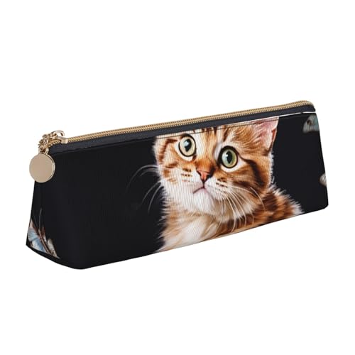 FHEBNDS Make-up-Tasche mit Katzenmotiv und Schmetterling, großes Federmäppchen, ästhetisches Federmäppchen, Münztasche, Leder-Kosmetiktasche mit Reißverschluss, Büro-Organizer, Reiseutensilien FHEBNDS Make-up-Tasche mit Katzenmotiv und Schmetterling, großes Federmäppchen, ästhetisches Federmäppchen, Münztasche, Leder-Kosmetiktasche mit Reißverschluss, Büro-Organizer, Reiseutensilien von FHEBNDS