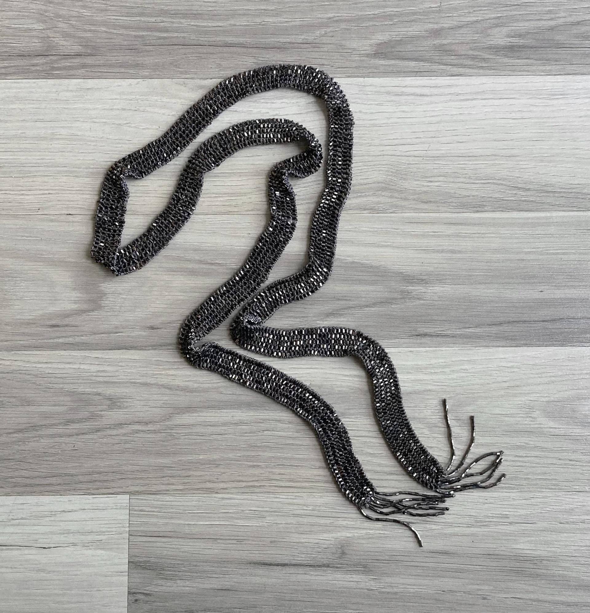 Vintage Art-Deco-Stil Gunmetal Perlen Lariat Sash-Kettengürtel | Verstellbar, Retro Flapper Style Multi-Use-Halskette Oder Schal von FIVESTONESVINTAGE