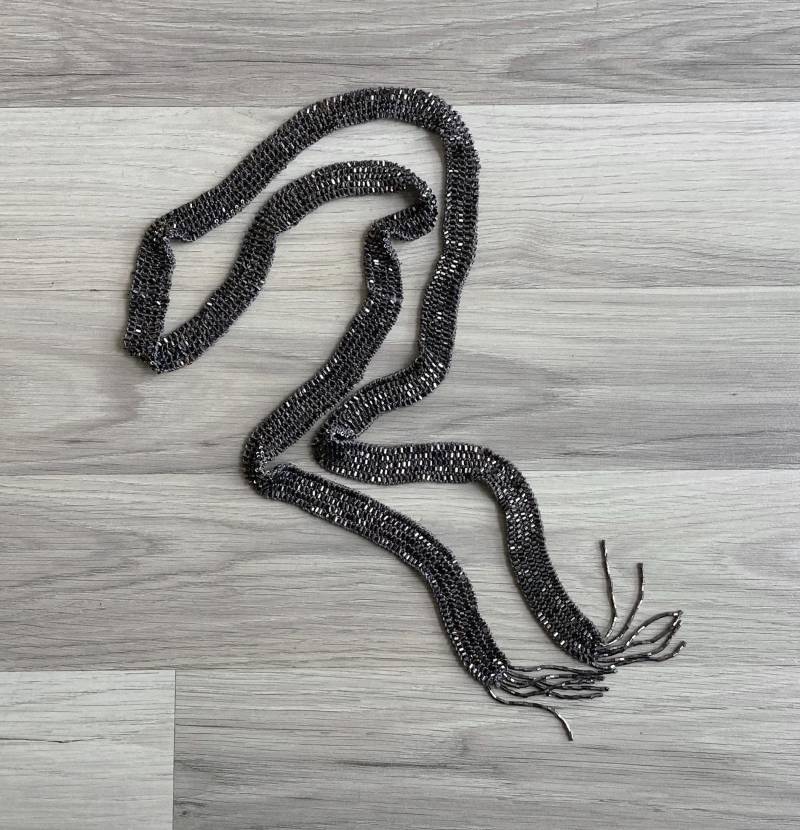 Vintage Art-Deco-Stil Gunmetal Perlen Lariat Sash-Kettengürtel | Verstellbar, Retro Flapper Style Multi-Use-Halskette Oder Schal von FIVESTONESVINTAGE