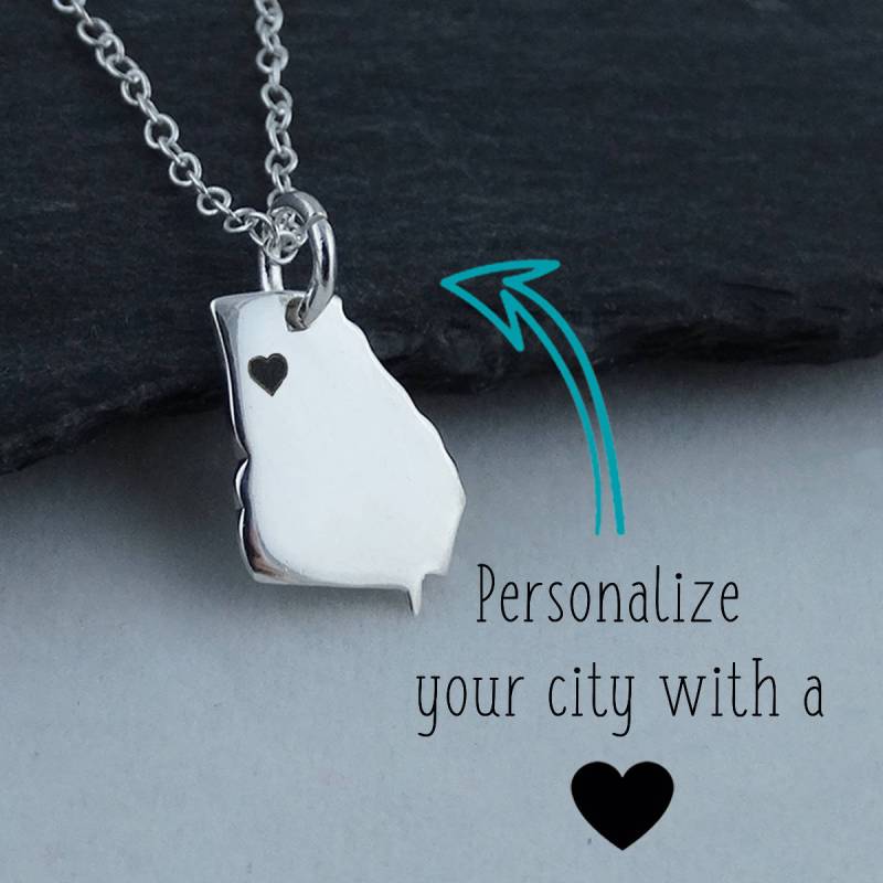 Georgia State Anhänger Mit Gravur Herz in Der Nähe Ihrer Stadt - 925 Sterling Silber von FJ4LifeCreations