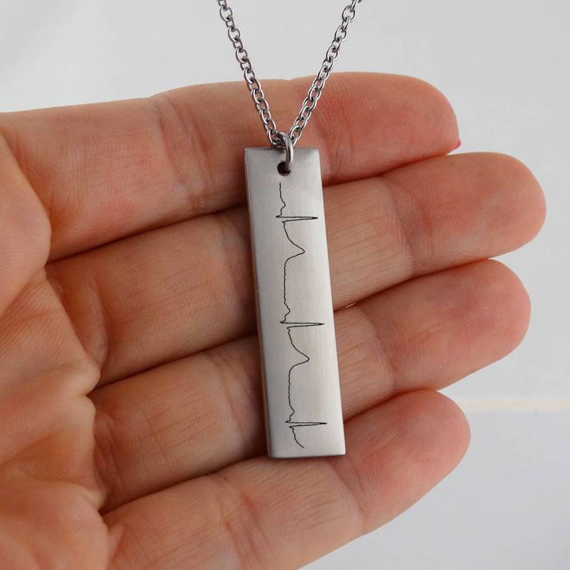 Personalisierte Ekg Herzschlag Edelstahl Bar Halskette - Benutzerdefinierte Laser Gravierte Anhänger von FJ4LifeCreations
