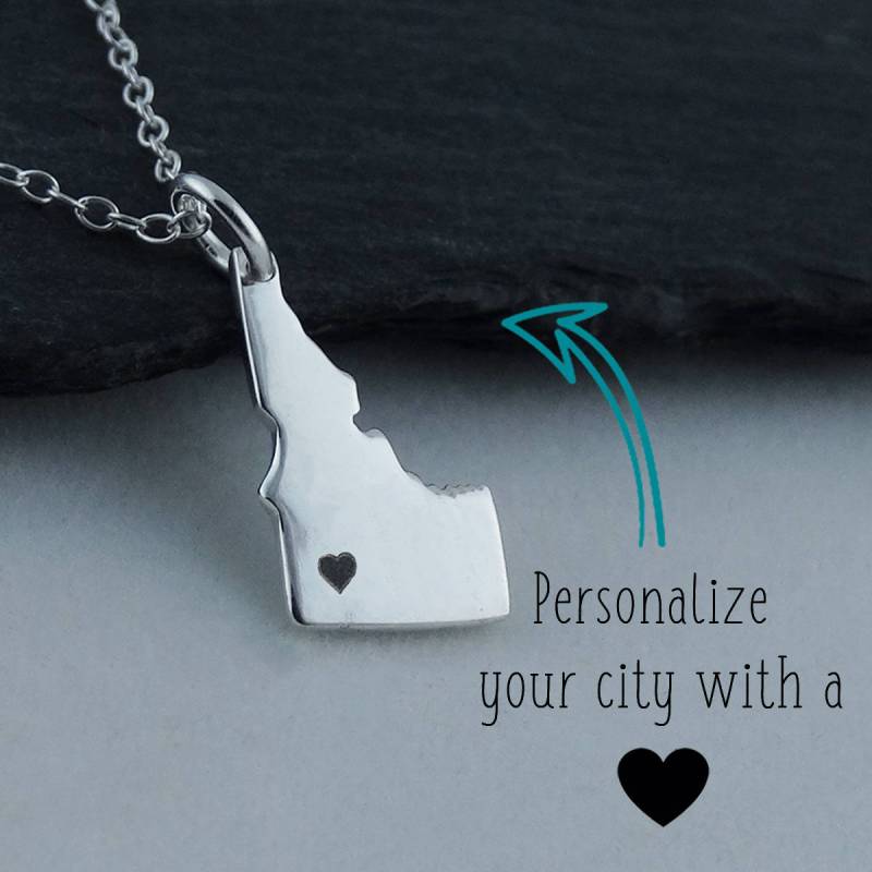 Personalisierte Idaho State Charm Halskette Mit Eingraviertem Herz in Der Nähe Ihrer Stadt - 925 Sterling Silber von FJ4LifeCreations