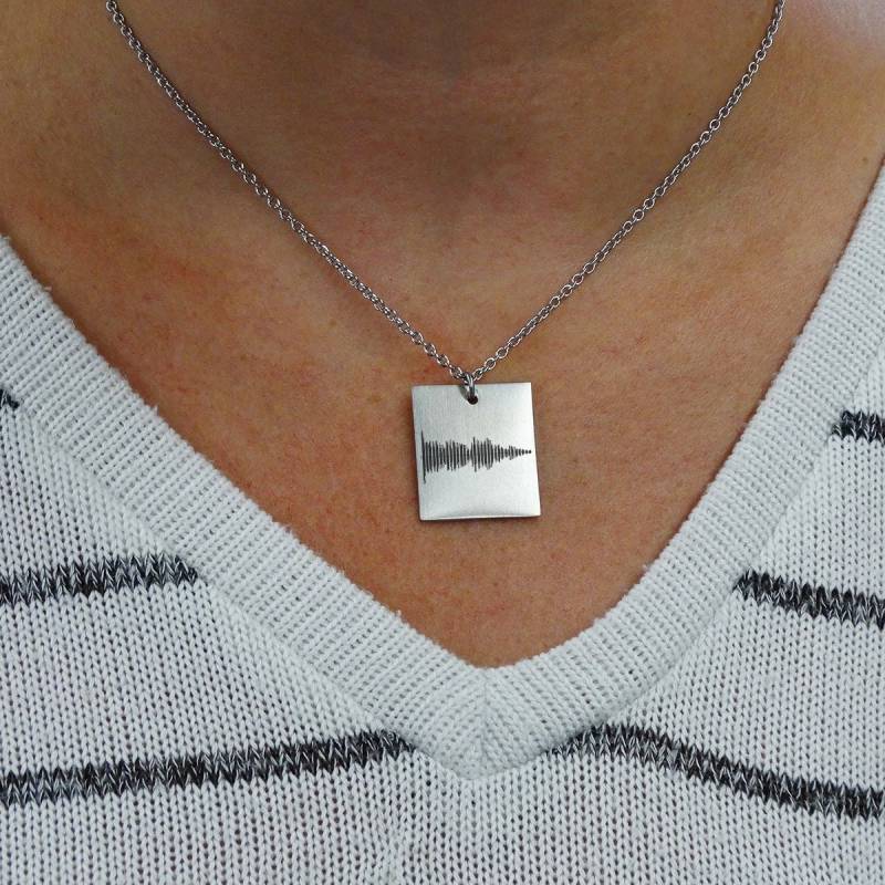 Personalisierte Schallwelle Halskette - Edelstahl Echte Gravierte Audiodatei Oder 18"Kette von FJ4LifeCreations