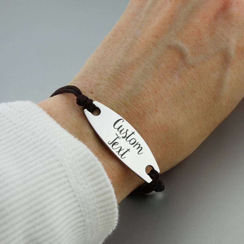 Personalisiertes Armband Aus Edelstahl Mit Verstellbarer Kordel Personalisierter Text von FJ4LifeCreations