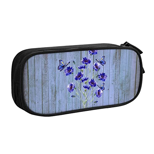 FJAUOQ Federmäppchen Blue Butterfly on Farmhouse Wooden Board Pencil Case Compartments Pen Pouch Box Multifunctional Makeup Bag Holder Large Storage Stationery Organizer with Zipper for Office Travel von FJAUOQ