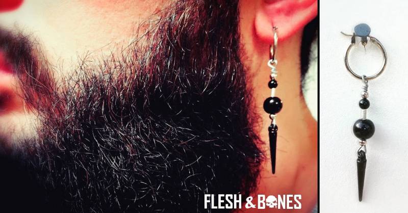 Timeless Mono-Ohrring von FLESHnBONES