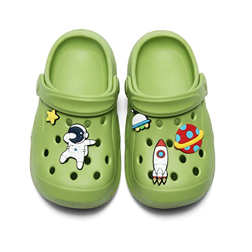 Kinder Gartenschuhe Clogs Jungen Mädchen Hausschuhe Sandalen Sommer rutschfeste Leichte Slip-on Gartenclogs Strand Pool Dusche Hausschuhe Grün 15 von FLIOZY