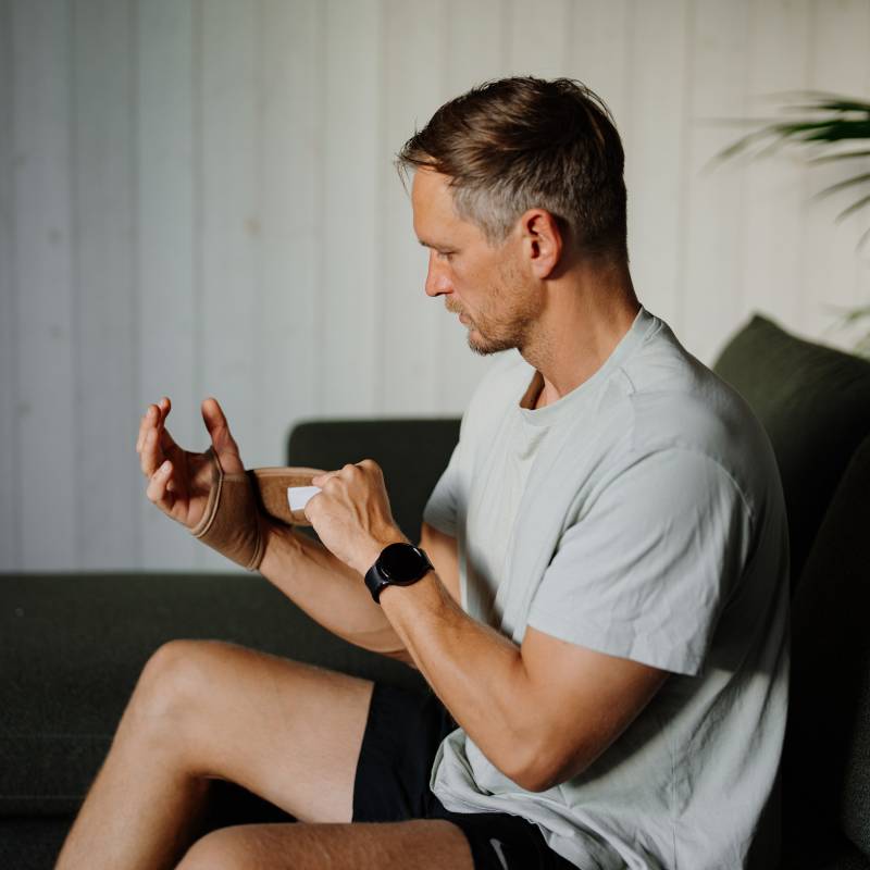 Pulswärmer Aus Camel Und Merinowolle von FLOKATIwool