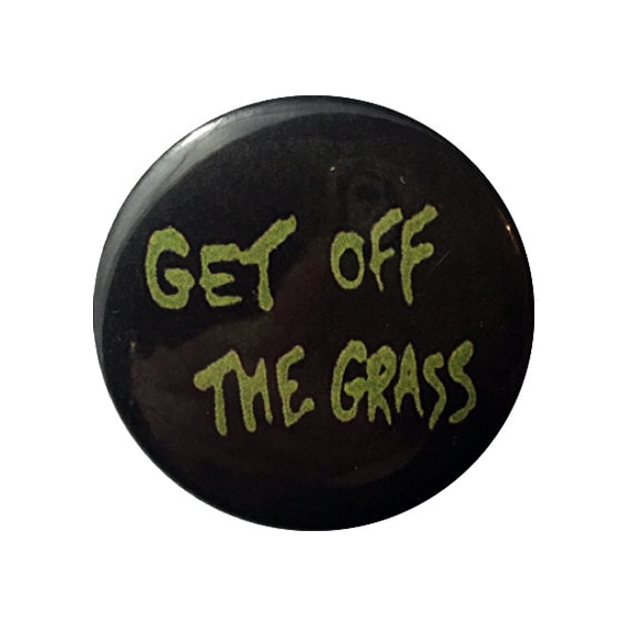 Hey Punks Get Off The Grass, Edith Massey Inspiriert 1, 25" Button Crust Punk Weste Pins Queen Edie & The Eggs 80S Aesthetic John Waters Göttlich von FLUNKLIFE