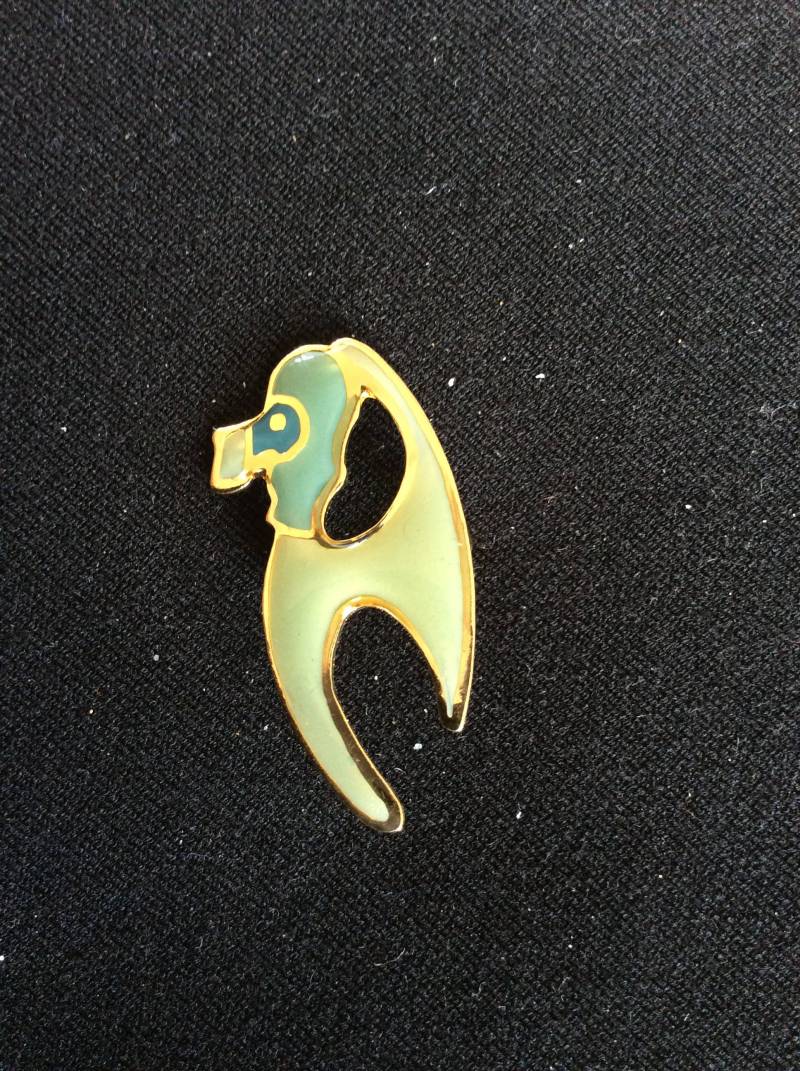Vintage Emaillierte Pudel-Brosche. Trachtenschmuck von FLYBYNIGHTVINTAGENZ