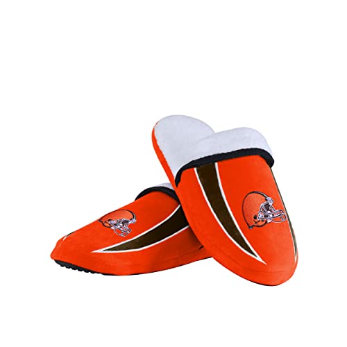 FOCO Herren Logo Slide Slippers Cleveland Browns NFL Sherpa-Slipper, Größe XL, Team-Farbe von FOCO