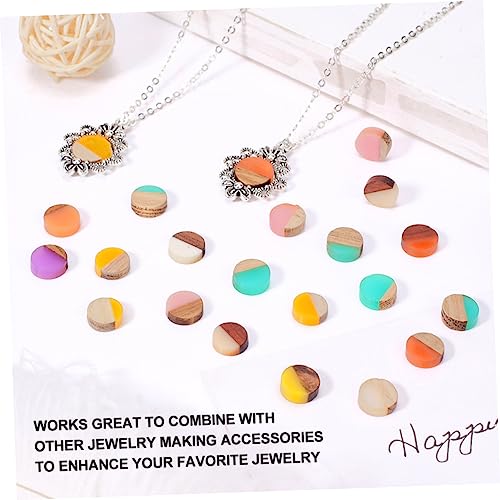 FOMIYES 50 Stück Teiliges Resin Holz Anhänger Flach Rund Bunte DIY Schmuck Zubehör Leichte Holzscheiben für Ohrringe Halsketten Armbänder Handgefertigte Bastelmaterialien von FOMIYES