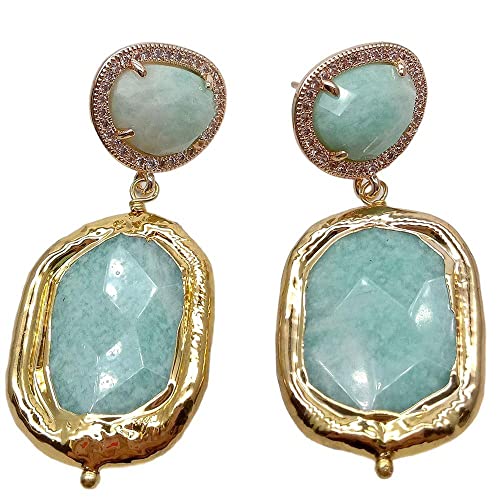 FQHIDMOMX Green Rectangle Electroplated Edge Triangular Stud Earrings von FQHIDMOMX