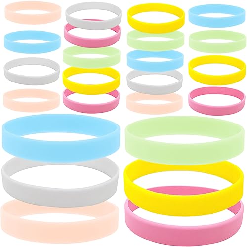 FRCOLOR 24 Stück Leuchtende Silikonarmbänder für Erwachsene Nachleuchtende Gummiarmbänder in Verschiedenen Farben für Partys und Besondere Anlässe von FRCOLOR